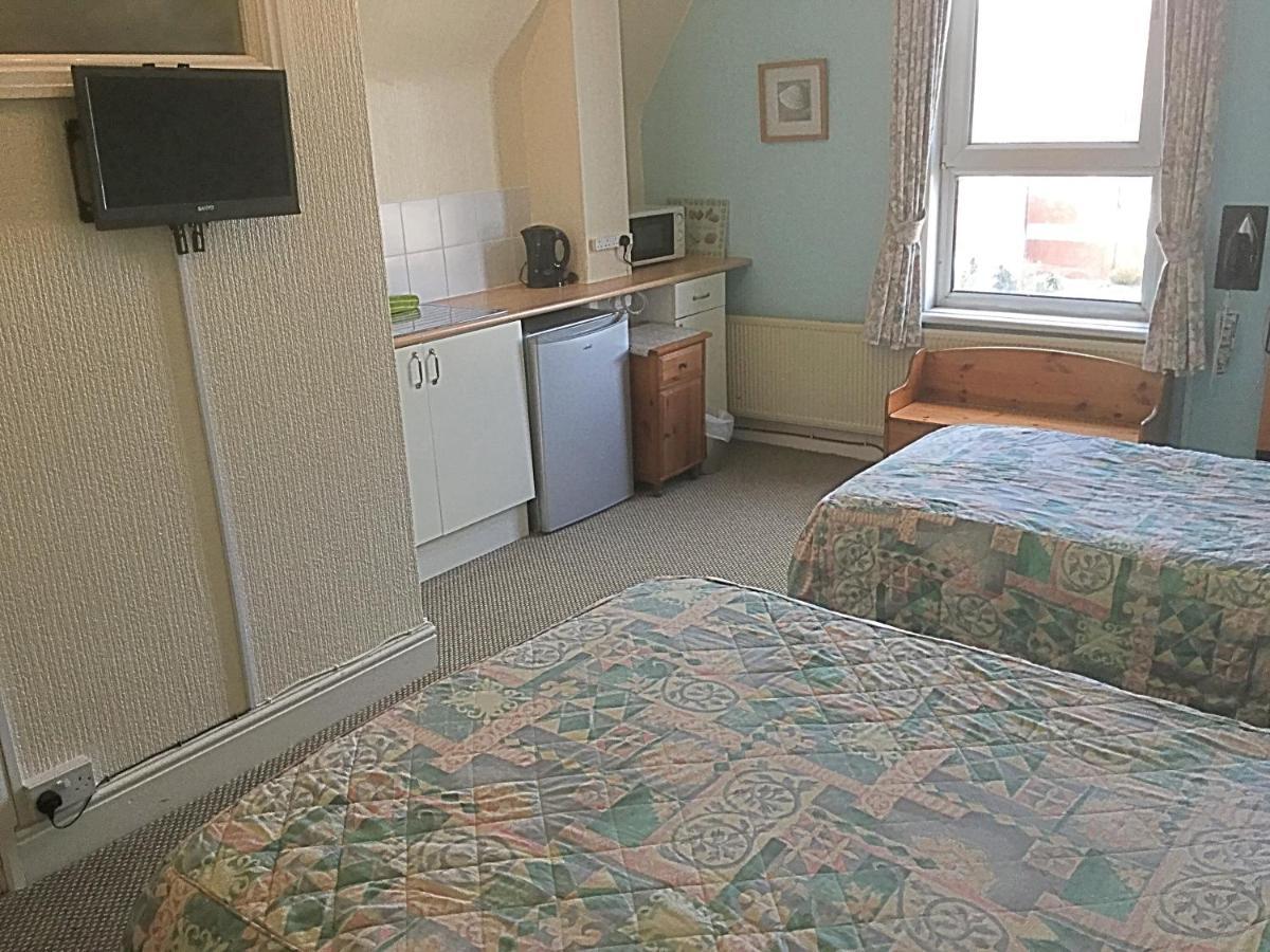 Cumbria Guest House Lytham St Annes Bagian luar foto