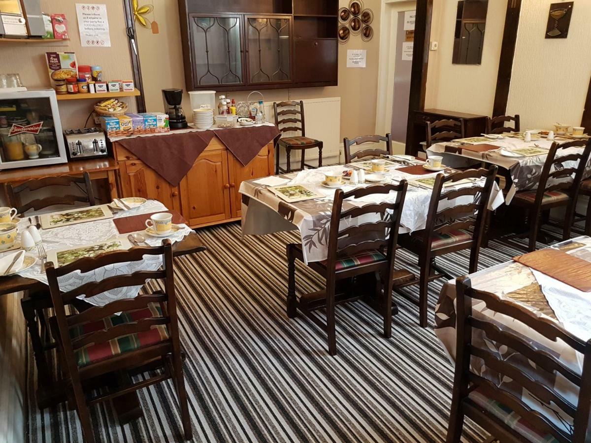 Cumbria Guest House Lytham St Annes Bagian luar foto